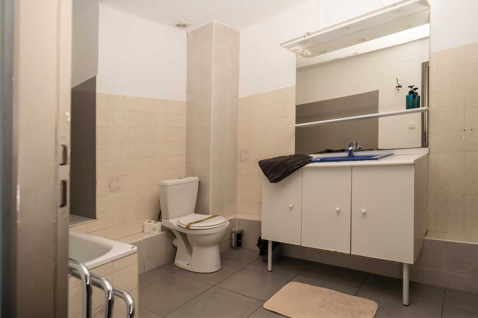 "Evasion"-Meuble De Tourisme 3 Etoiles -Residence "Les Logis De Beziers"-Garage Optionnel-Coeur De Ville-Plages A 16Km ! מראה חיצוני תמונה