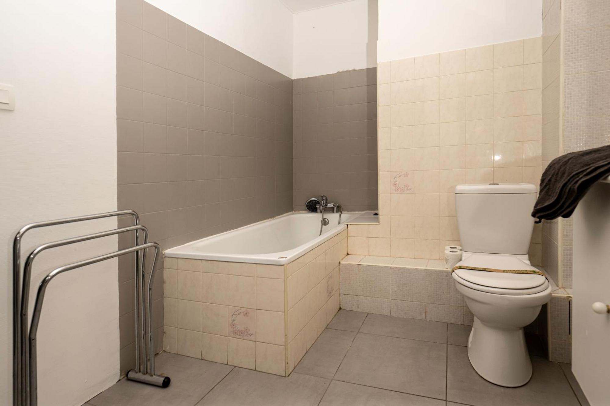 "Evasion"-Meuble De Tourisme 3 Etoiles -Residence "Les Logis De Beziers"-Garage Optionnel-Coeur De Ville-Plages A 16Km ! מראה חיצוני תמונה